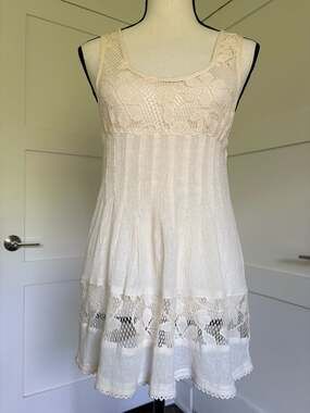 Free People Romantic Lace Tie-Back Tunic Tank Top Cream Size 6